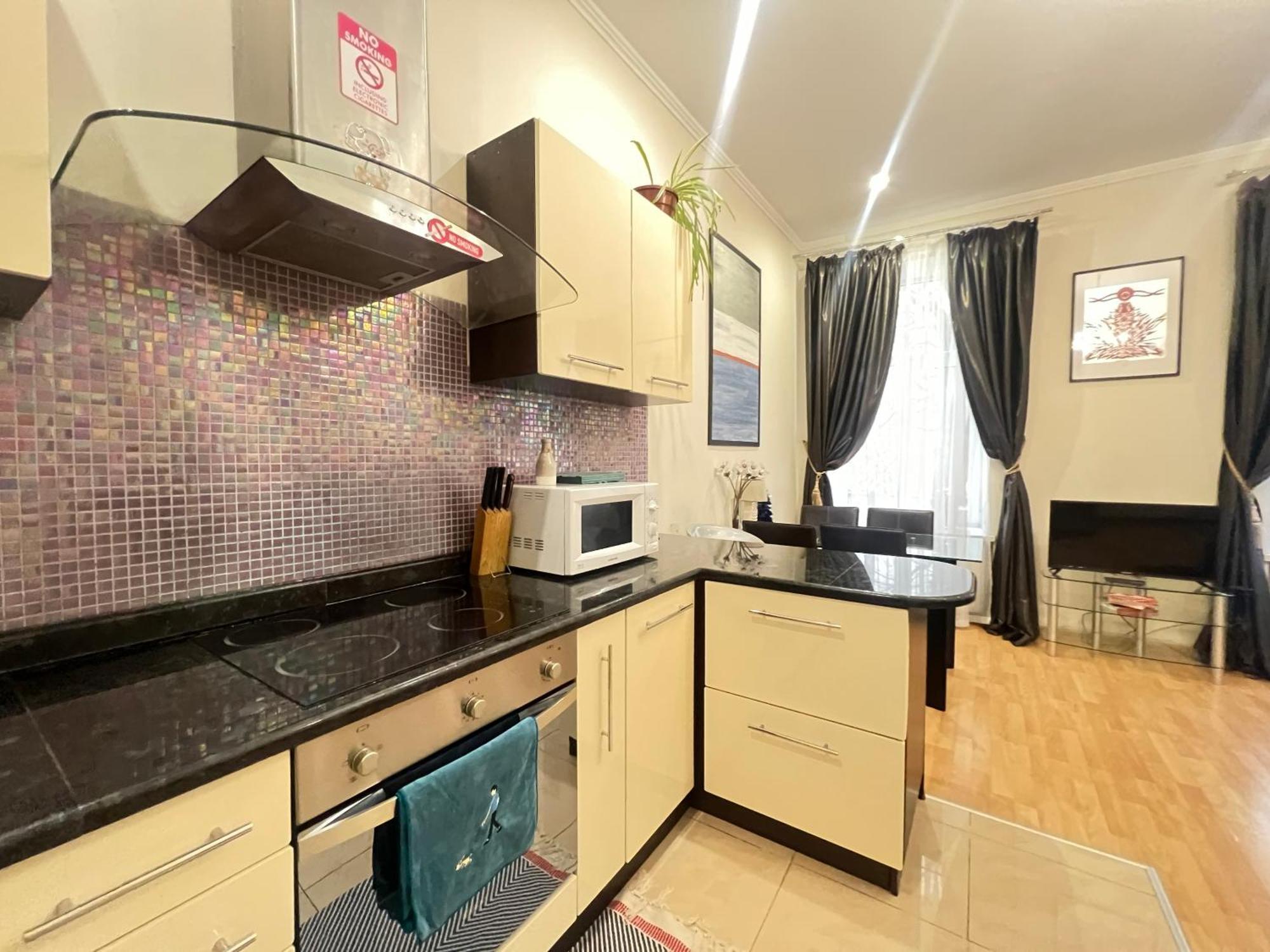 Apartments On Skoryka Str Львів Екстер'єр фото
