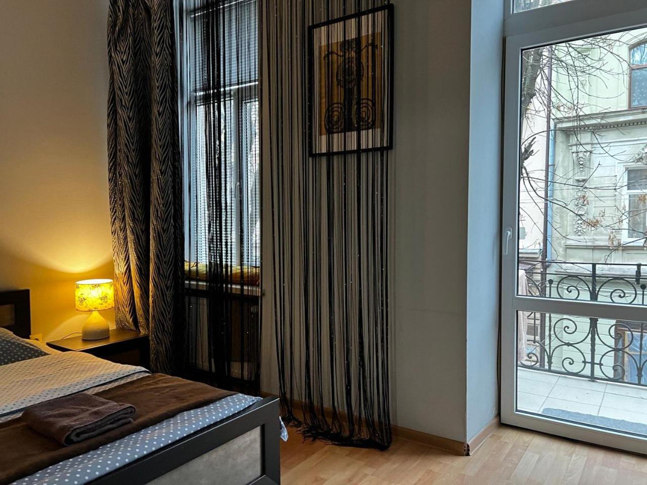 Apartments On Skoryka Str Львів Екстер'єр фото