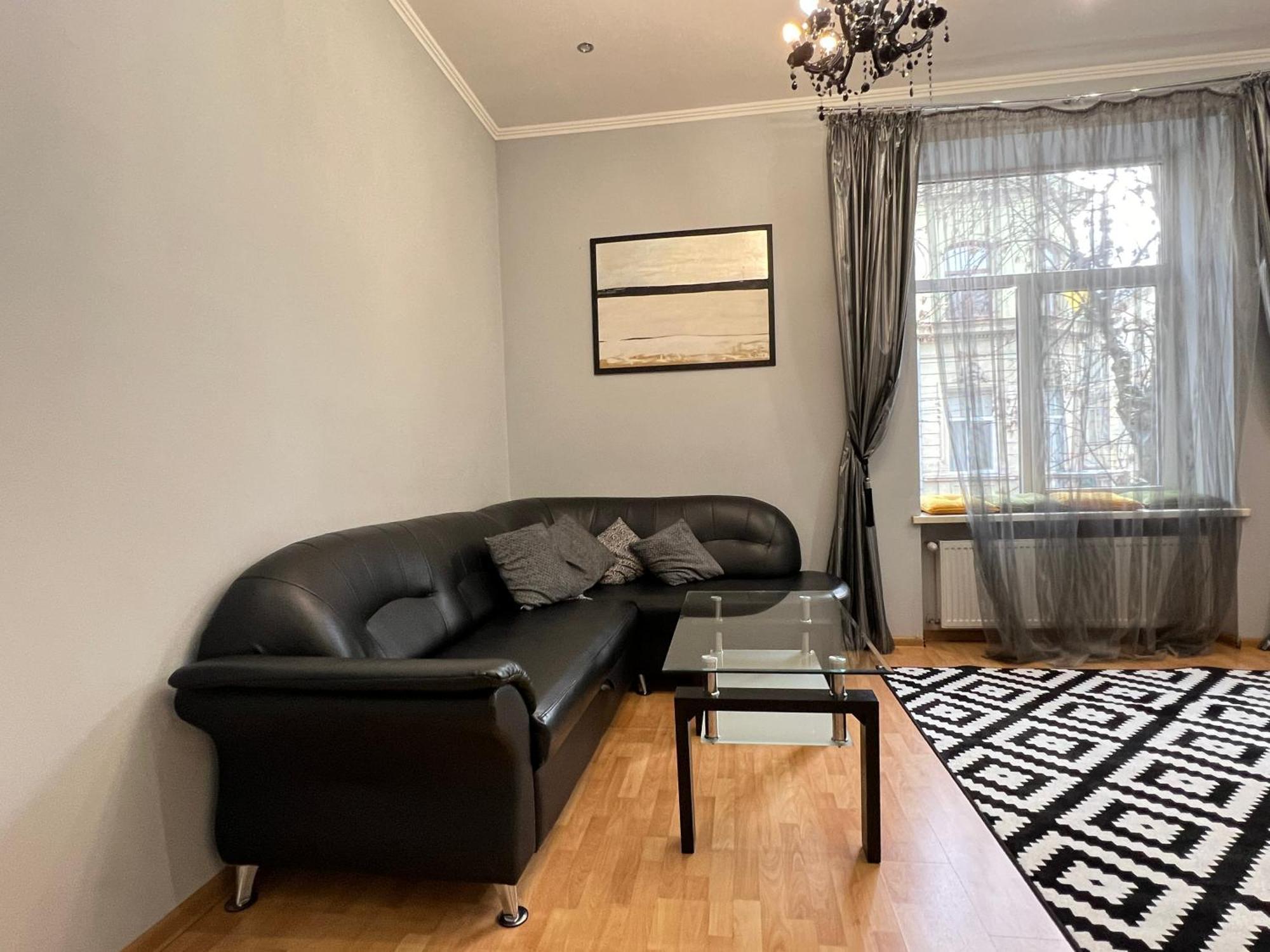Apartments On Skoryka Str Львів Екстер'єр фото